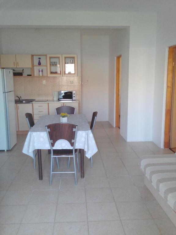 Apartments Boki Đảo Pag Ngoại thất bức ảnh